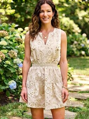 Steve Madden Women's Small Cream Eyelet Dress Sleeveless V-Neck Tiered Skirt